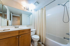 Bathroom 2a