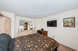 Bedroom 1b-2