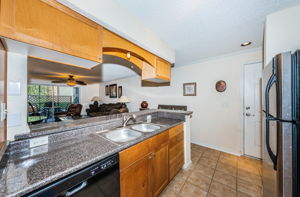 Kitchen 4-2