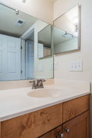 Bathroom 1b-2