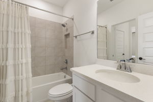  Photo 49