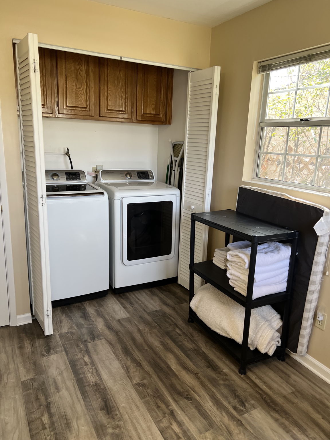 Guest House Mud/Laundry Room