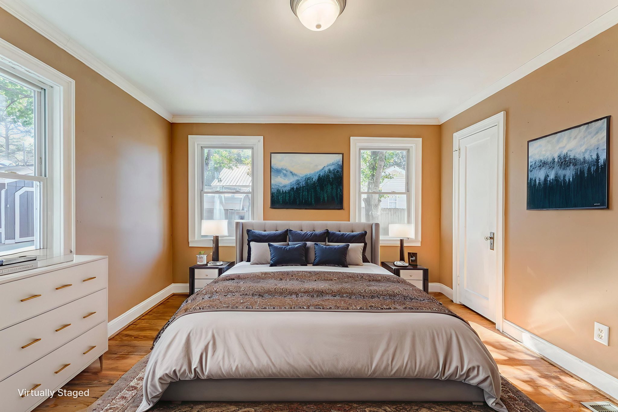 DSC09636_7_8 virtually staged.jpeg