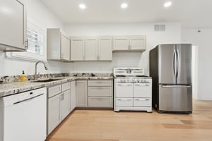 2501 N Edgemere St, Phoenix, AZ 85006 - 009.jpg