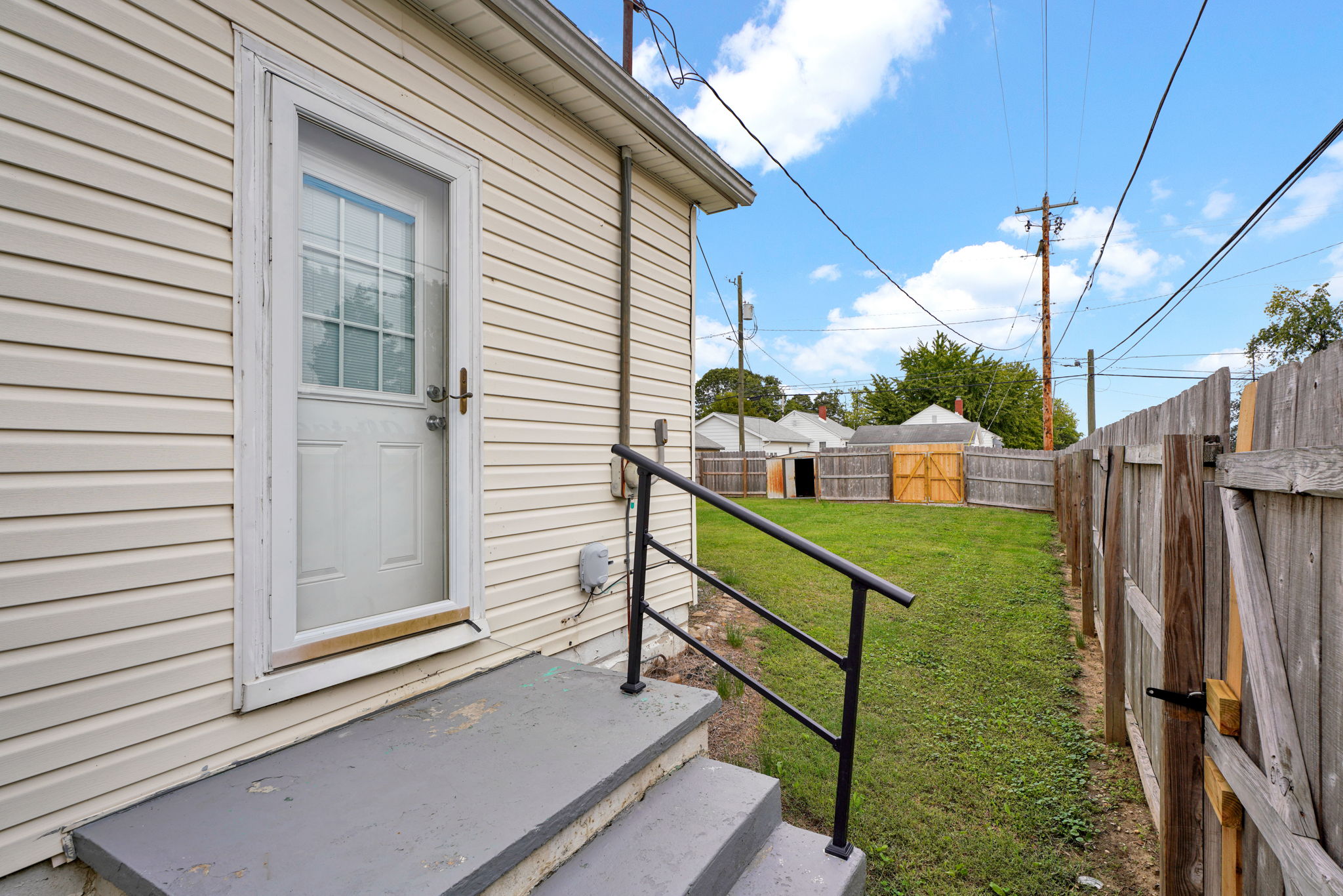 New Handrail & Gate