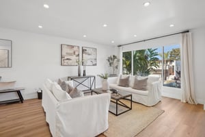 N Poinsettia Ave-0306-007.jpg