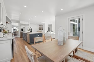 N Poinsettia Ave-0306-024.jpg