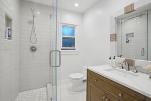 N Poinsettia Ave-0306-033.jpg