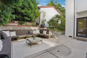 N Poinsettia Ave-0306-052.jpg