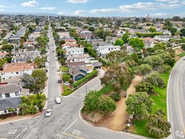 N Poinsettia Ave-0706-1-012.jpg