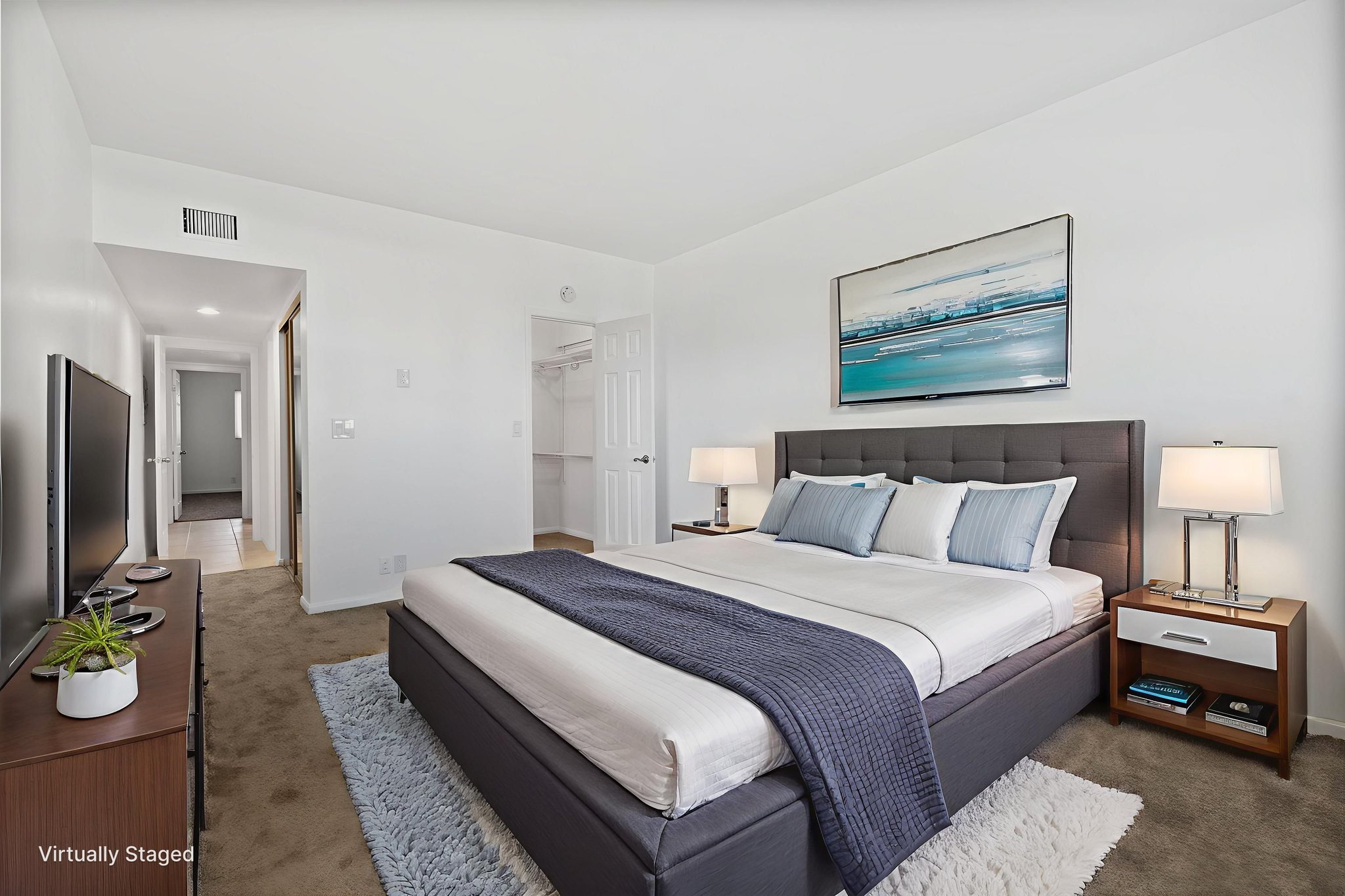 DSC00016-Edit virtually staged.jpeg