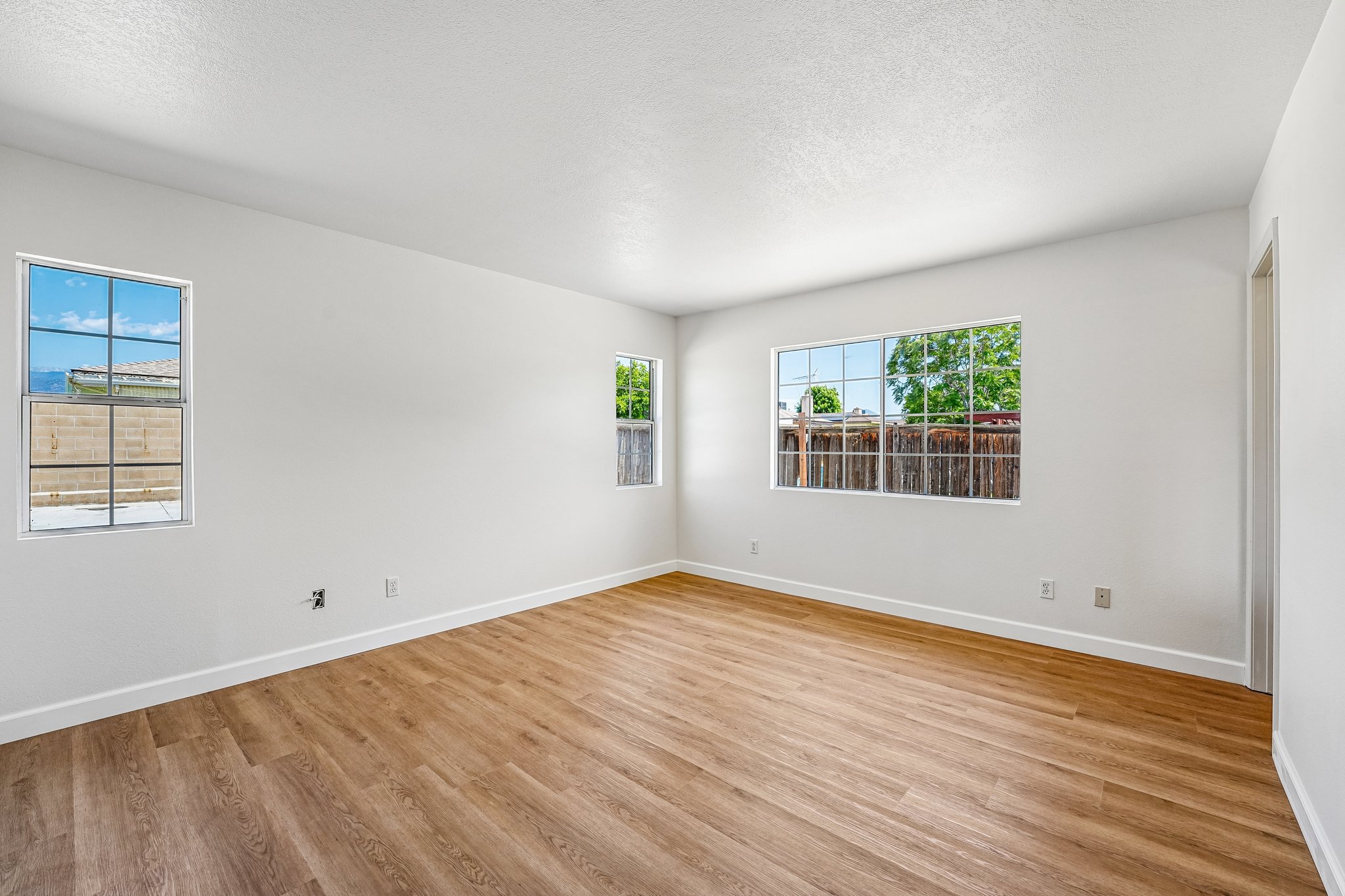 Steiner Dr-S0805-019.jpg