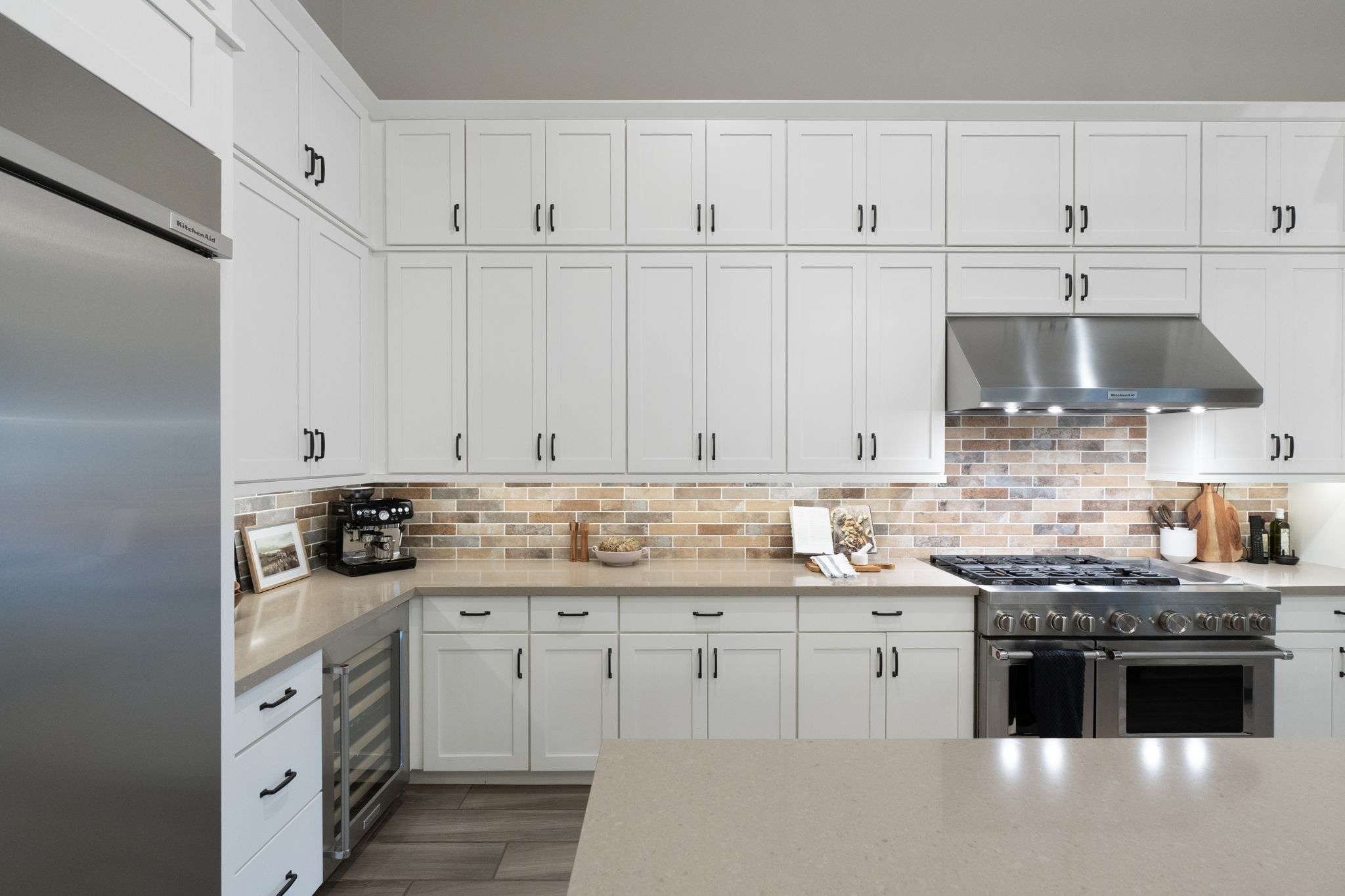  Photo 32