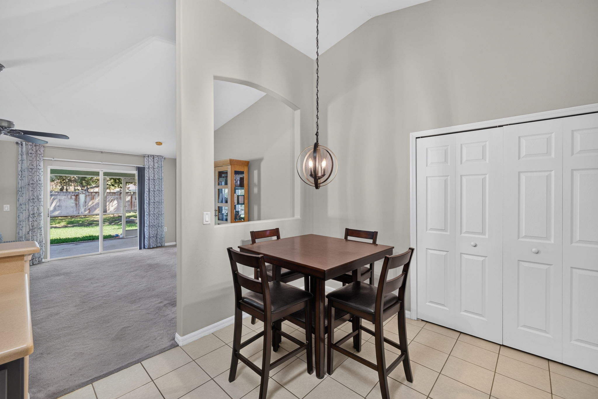 Breakfast Nook 1 of 2