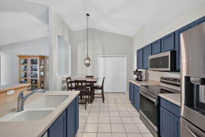 Kitchen 2 of 3