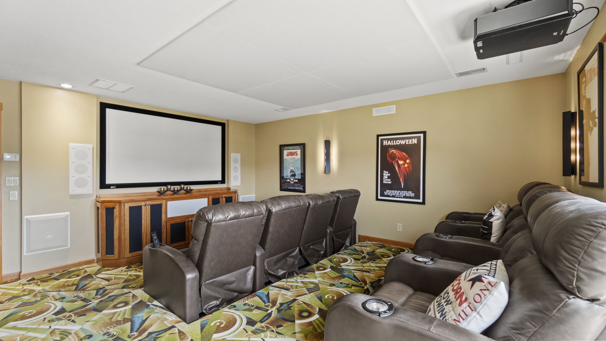 Photo 35