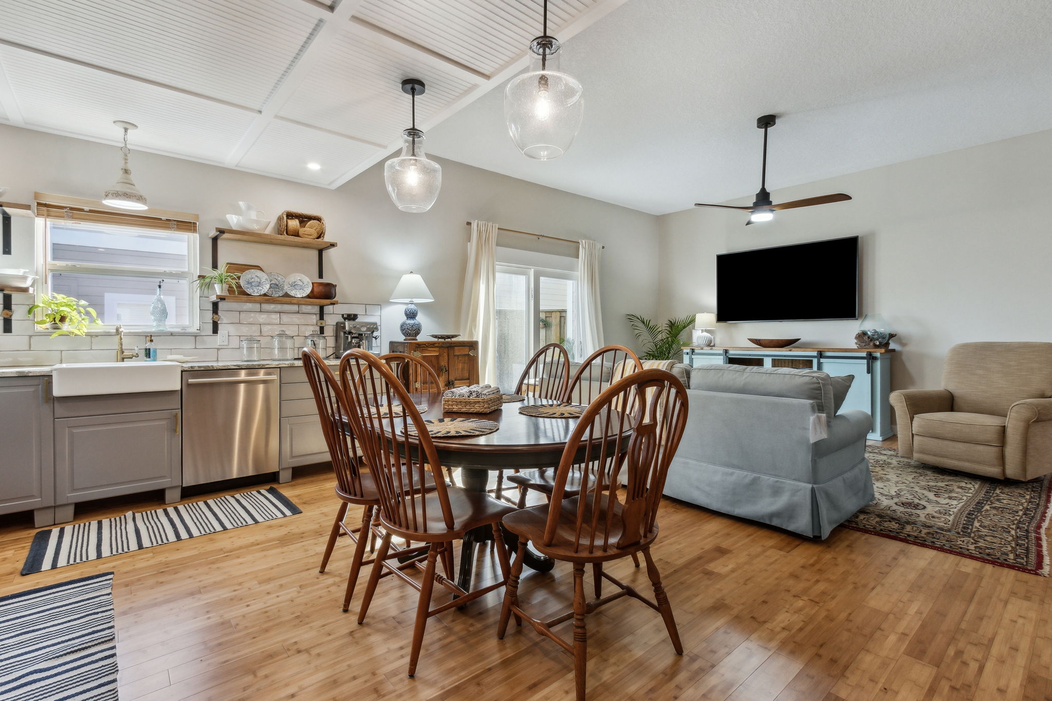 Dining Room/Kitchen