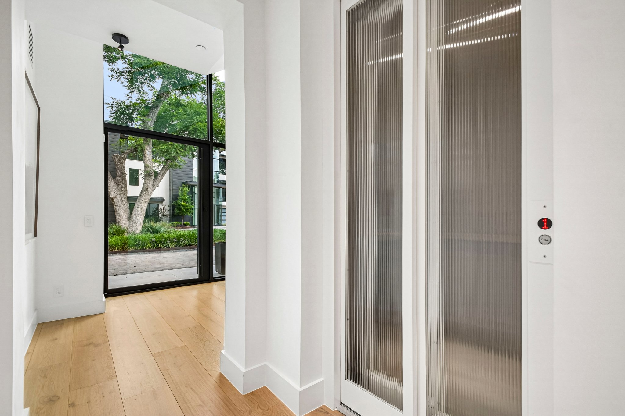 Westlake Dr 201-S2306-007.jpg
