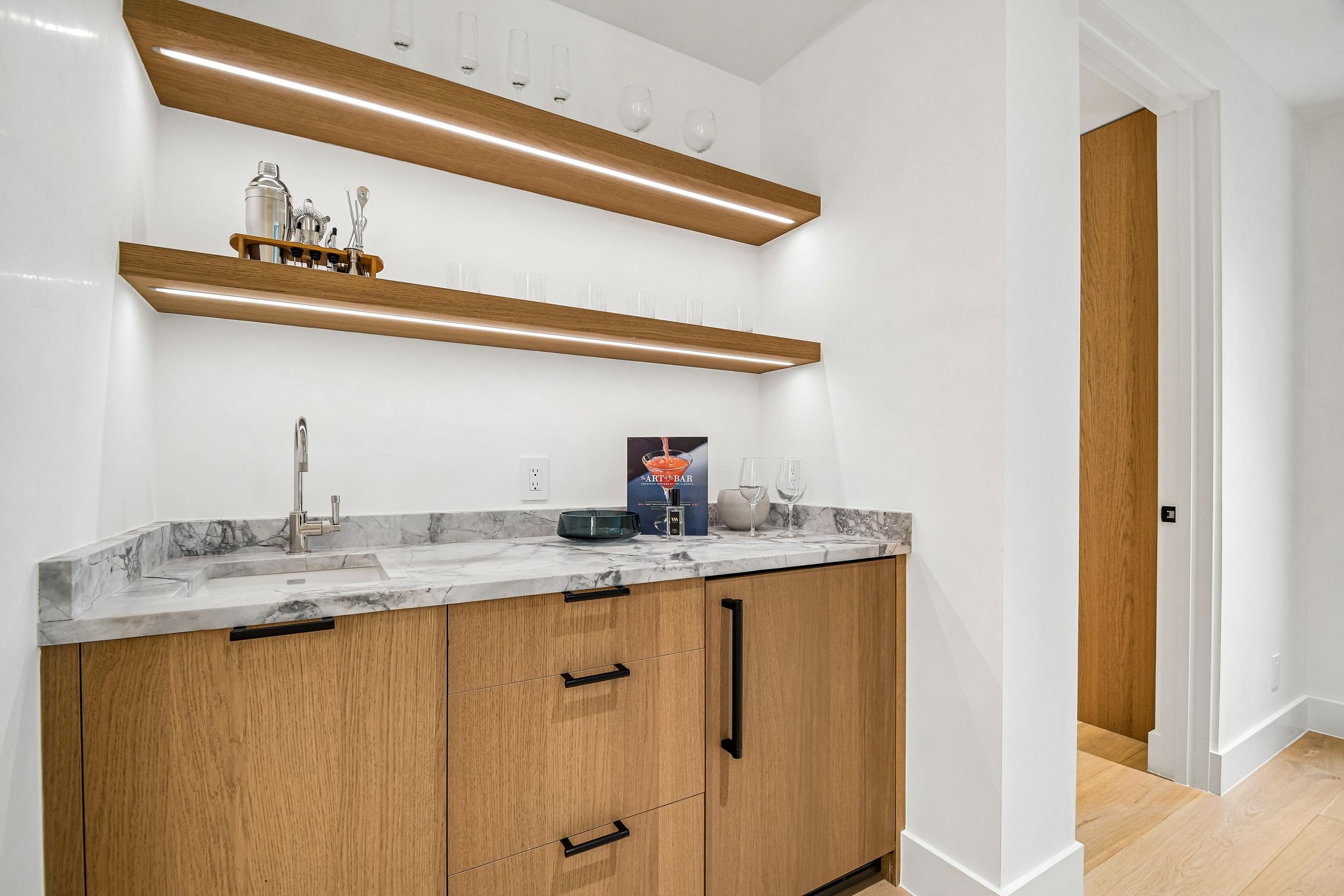 Westlake Dr 201-S2306-026.jpg