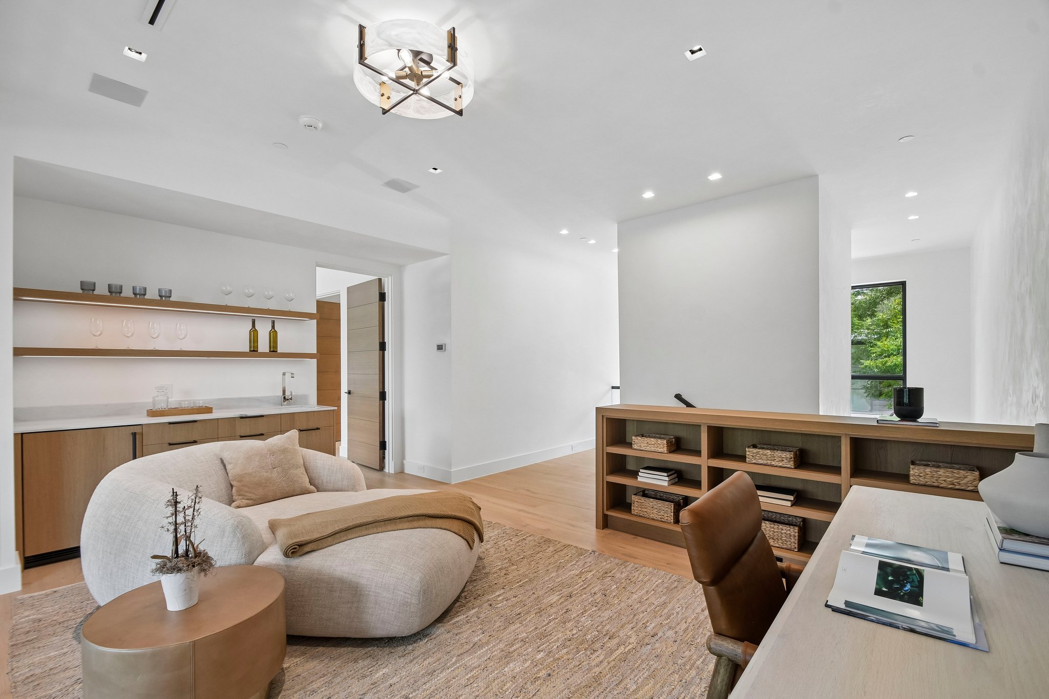 Westlake Dr 201-S2306-035.jpg
