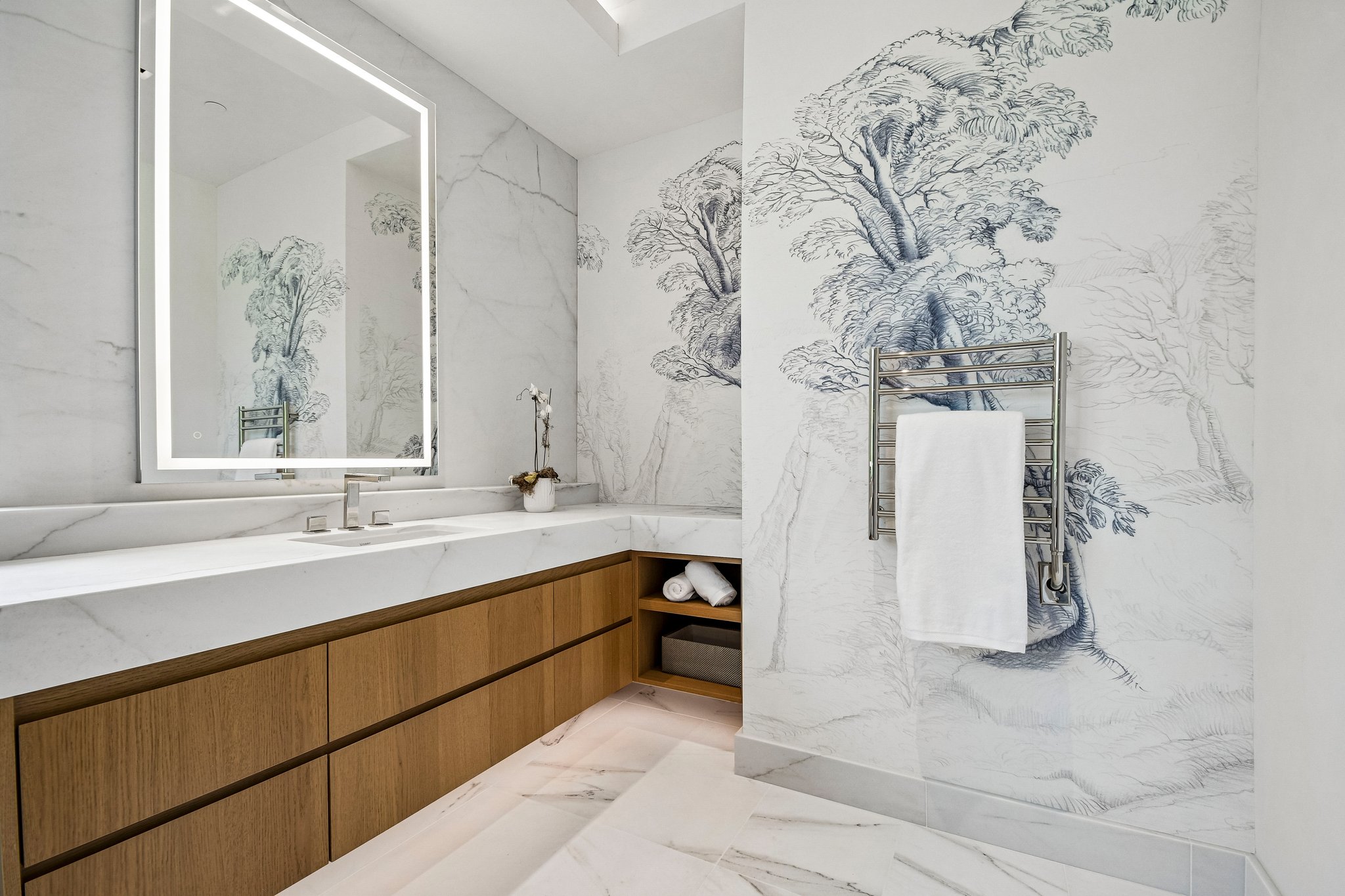 Westlake Dr 201-S2306-045.jpg