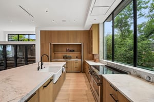 Westlake Dr 201-S2306-022.jpg