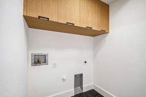 Westlake Dr 201-S2306-024.jpg