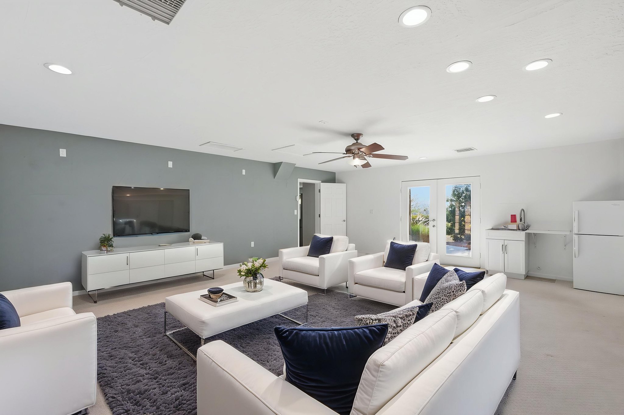 ListerPros_034 virtually staged.jpeg