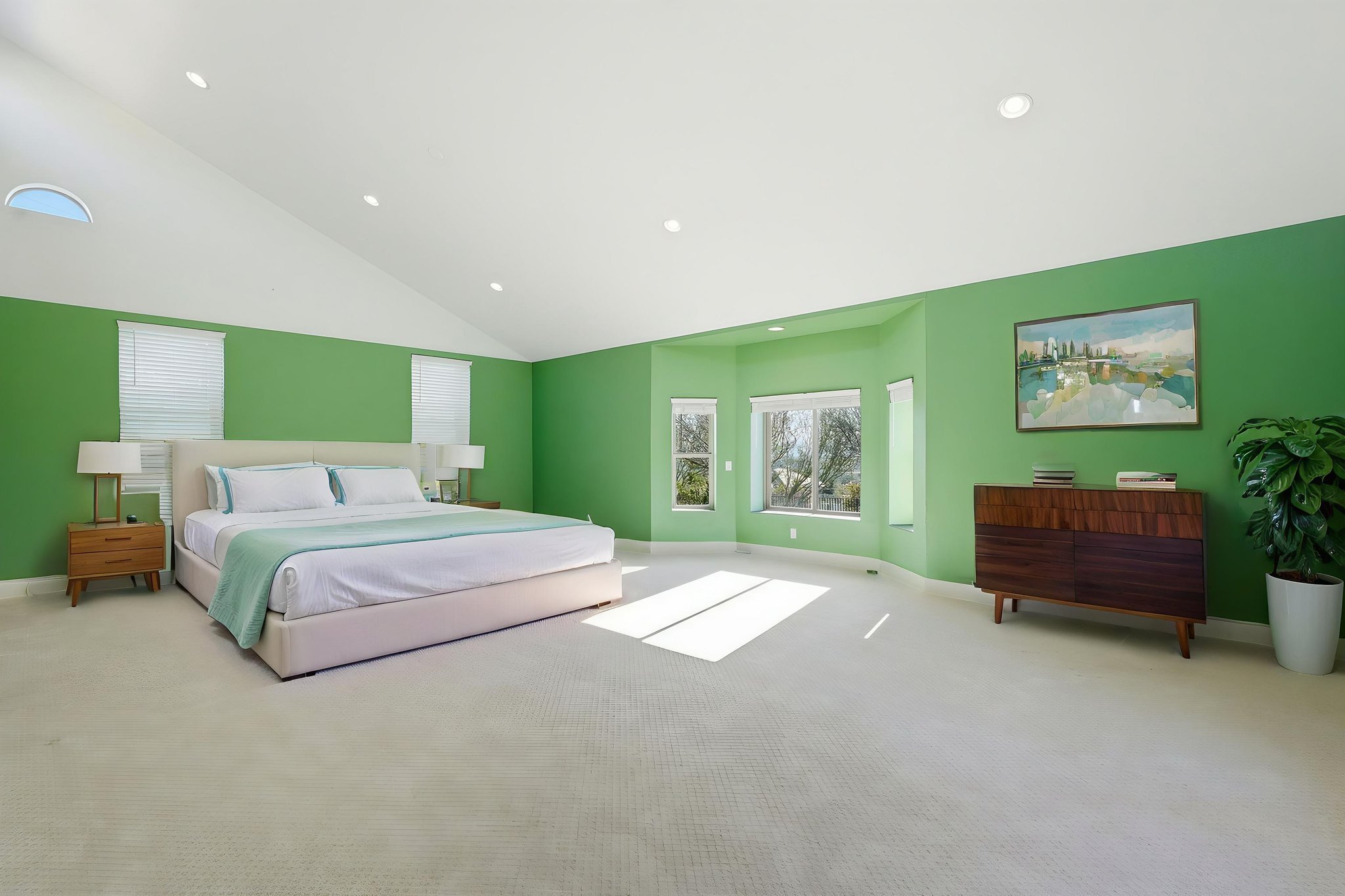 ListerPros_035 virtually staged.jpeg