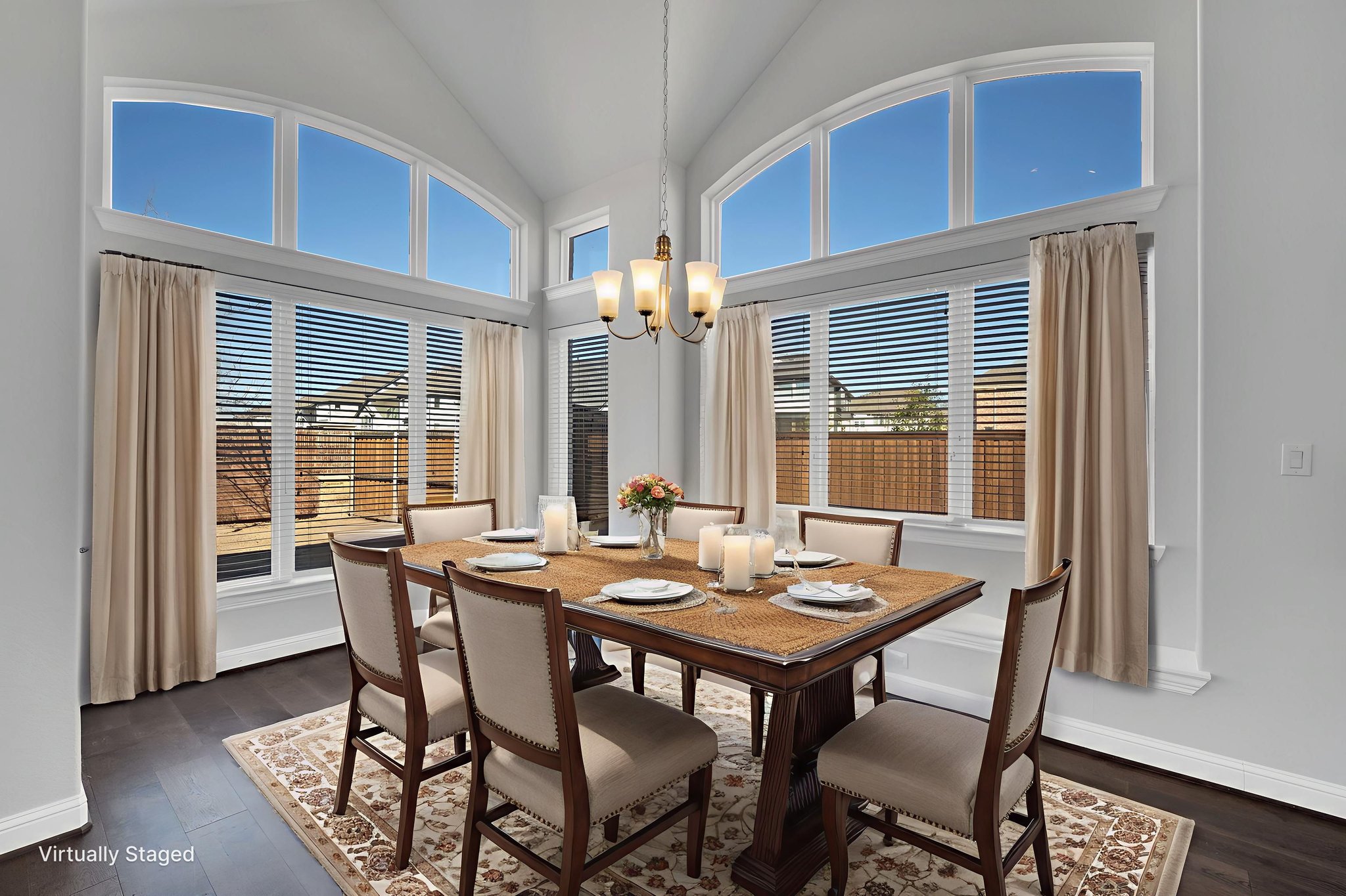 _ACE1993.jpg virtually staged.jpeg