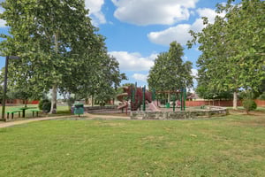 Butler Way-2606-906.jpg