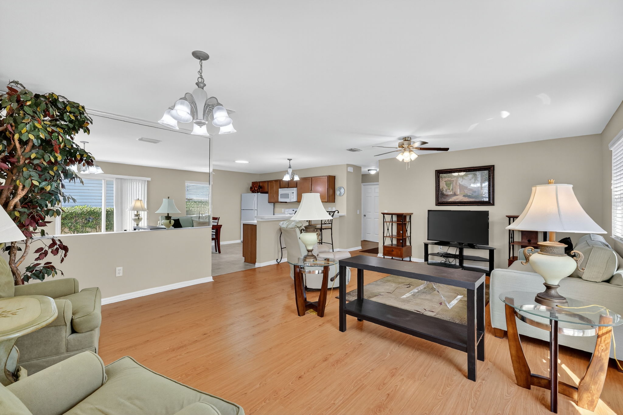 Living/Dining Room