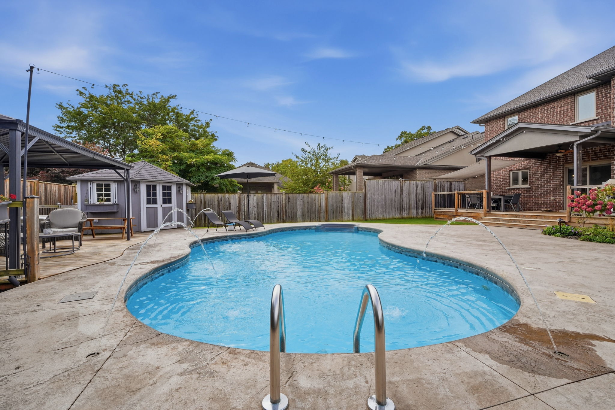  Photo 55