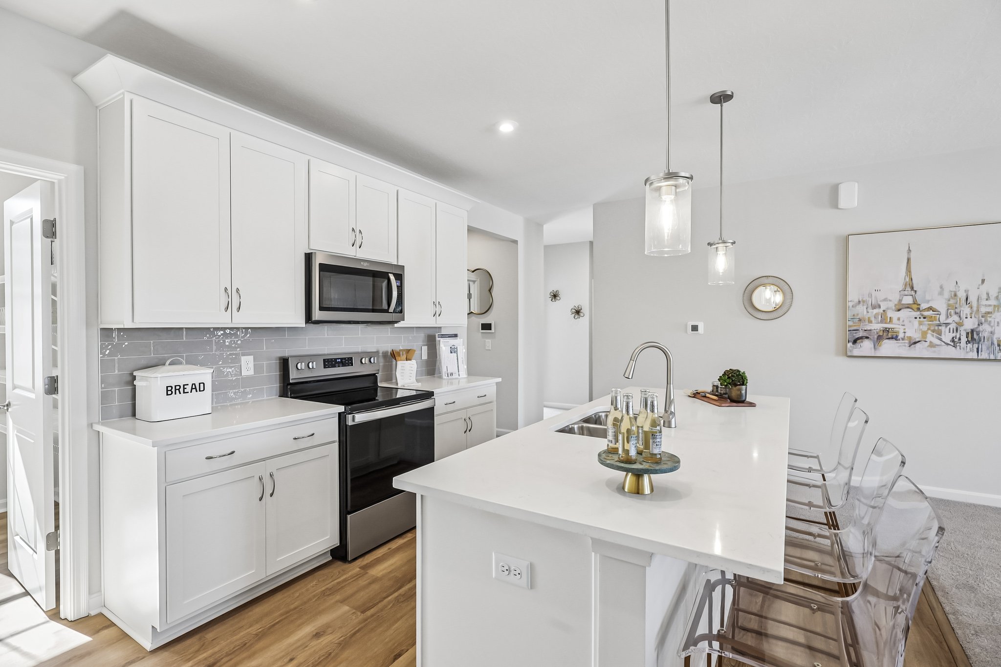 Timberside Dr-S0805-015.jpg