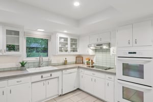 Comburg Castle Way-S0412-024.jpg