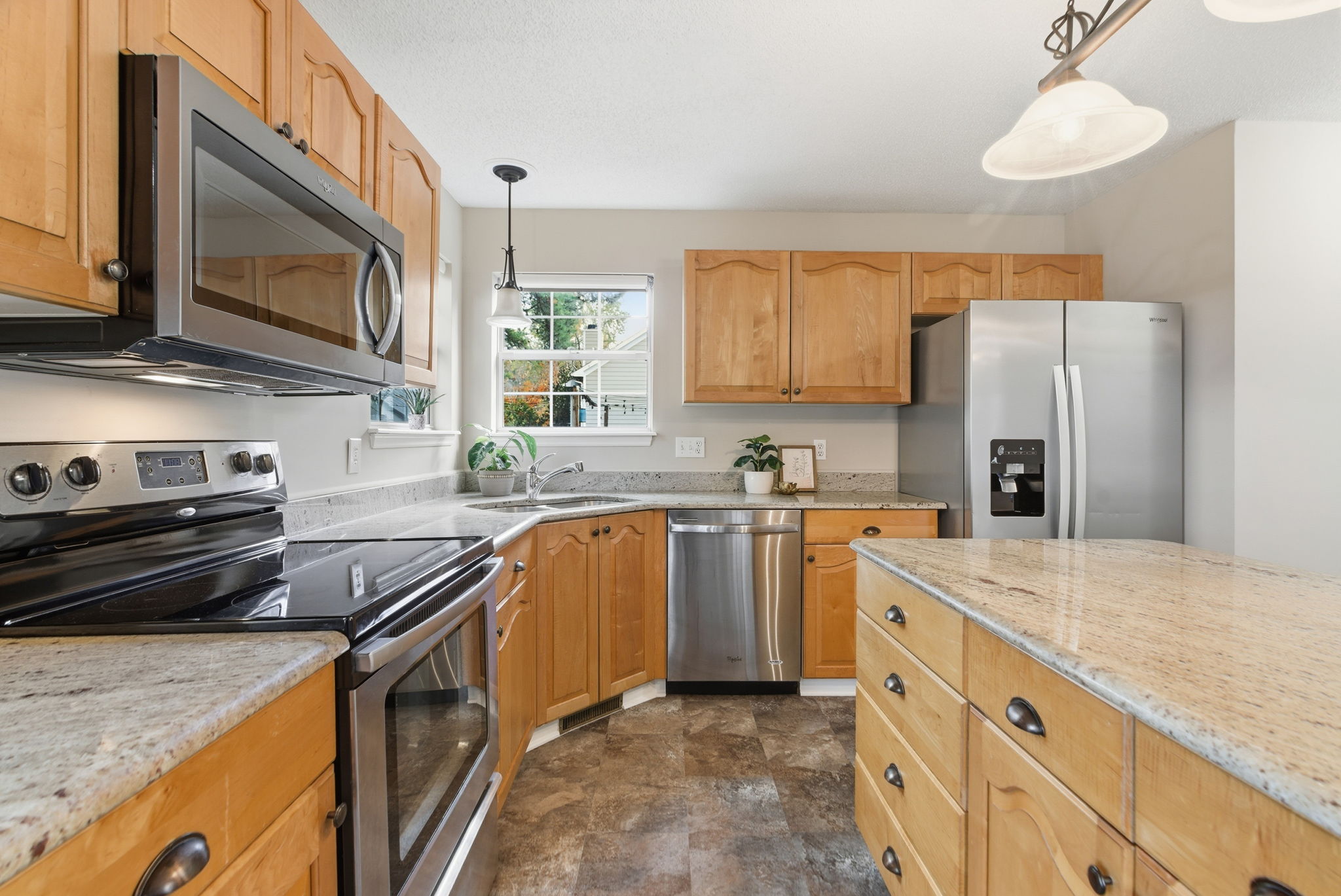 2505 Constitution Drive-29