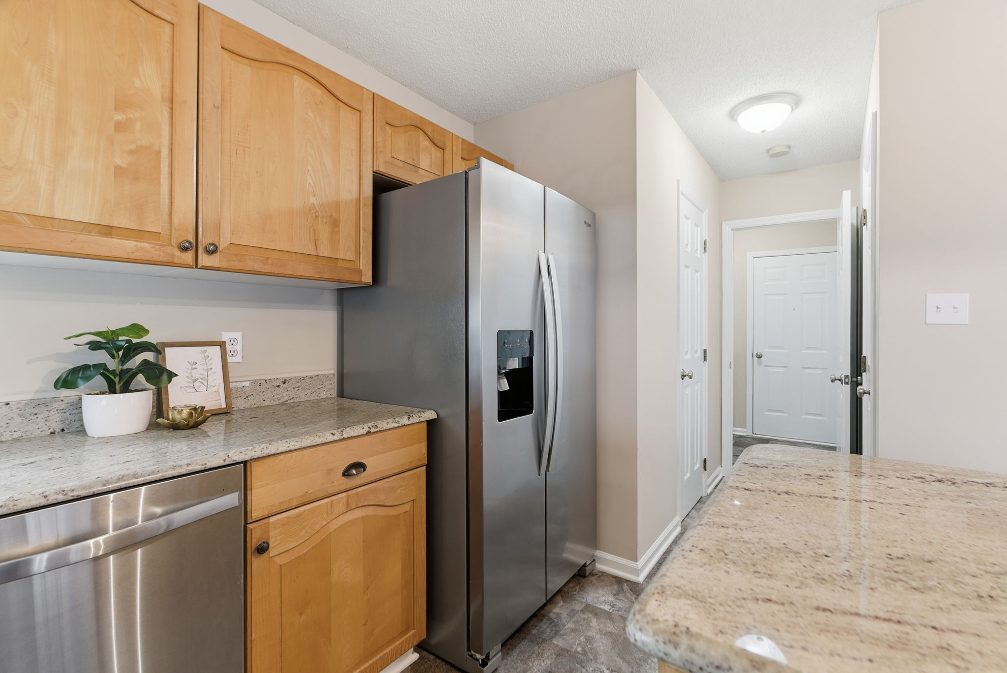 2505 Constitution Drive-30