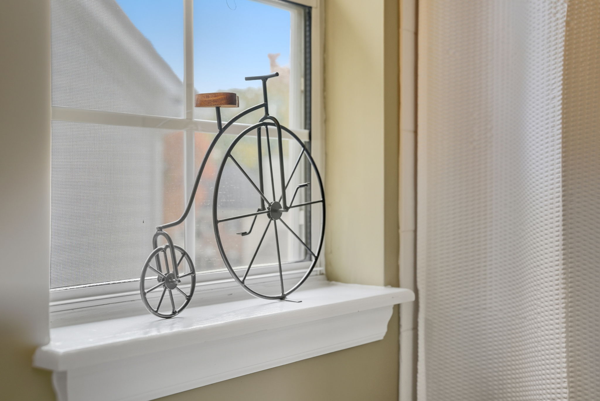 2505 Constitution Drive-46