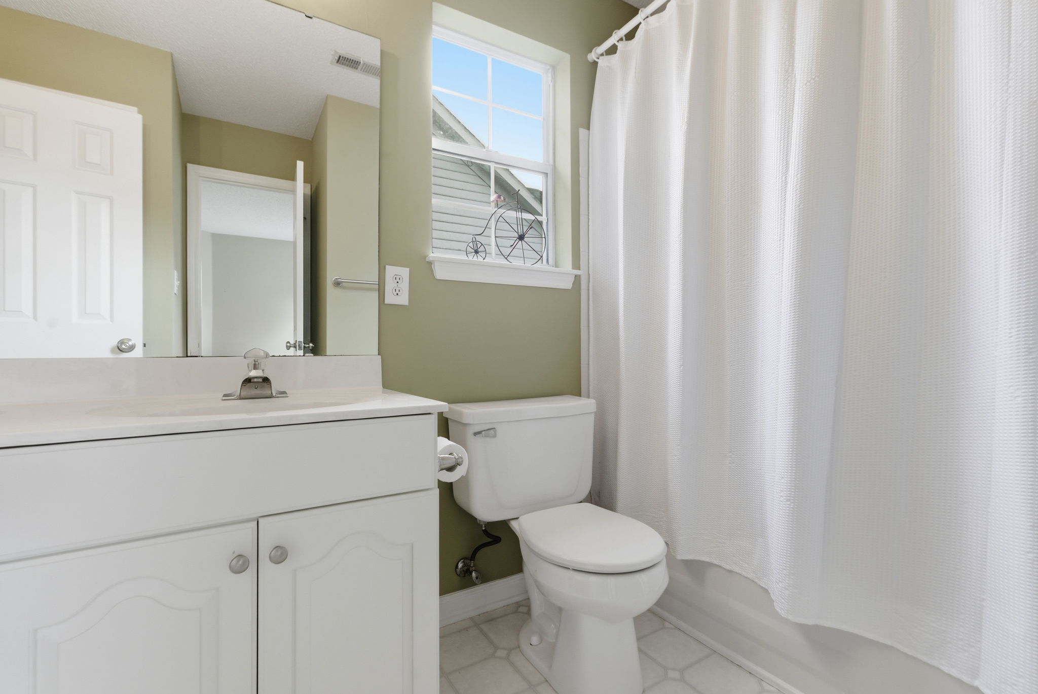 2505 Constitution Drive-54