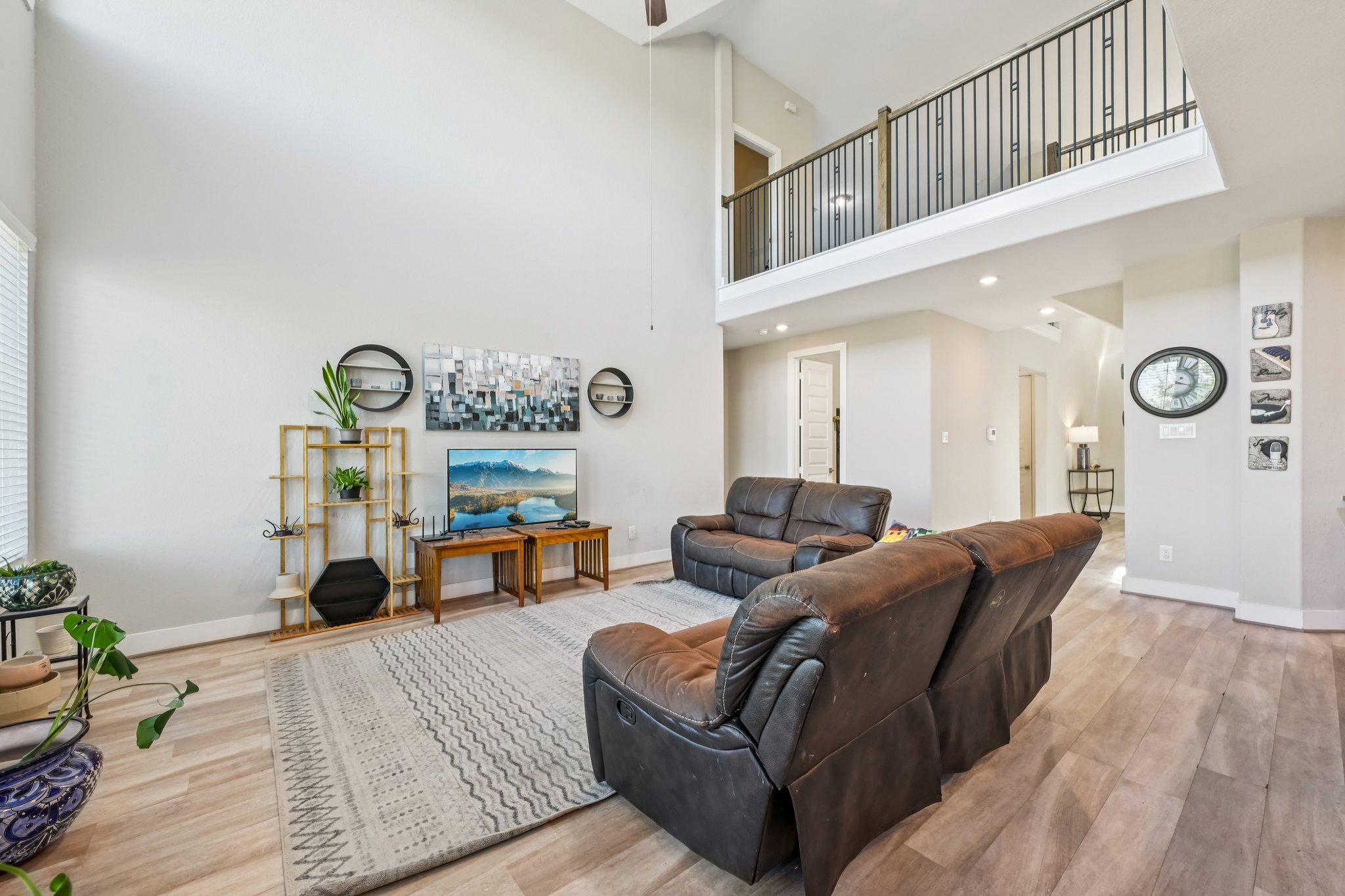 Hatton Terrace Ln-L0702-010.jpg