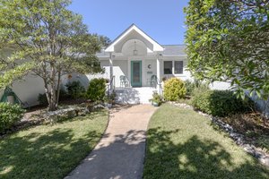 2505 Indian Hill Rd, Virginia Beach, VA 23455, USA Photo 4