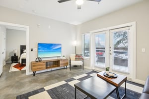 Thornton Rd 1107-009.jpg