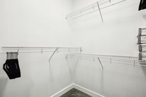 Thornton Rd 1107-026.jpg