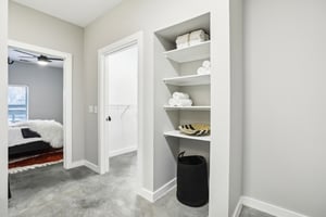 Thornton Rd 1107-029.jpg