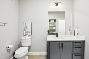 Thornton Rd 1107-030.jpg