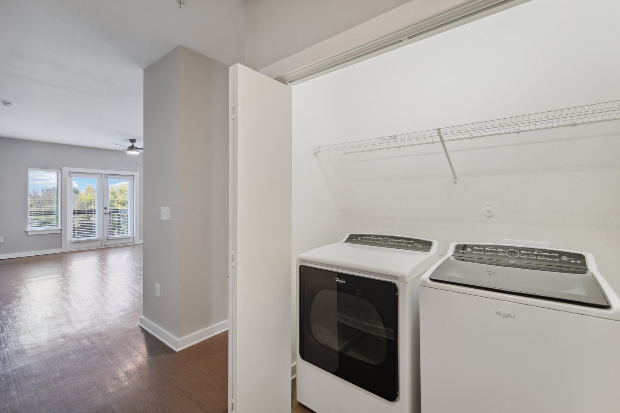 Thornton Rd 2307-017.jpg