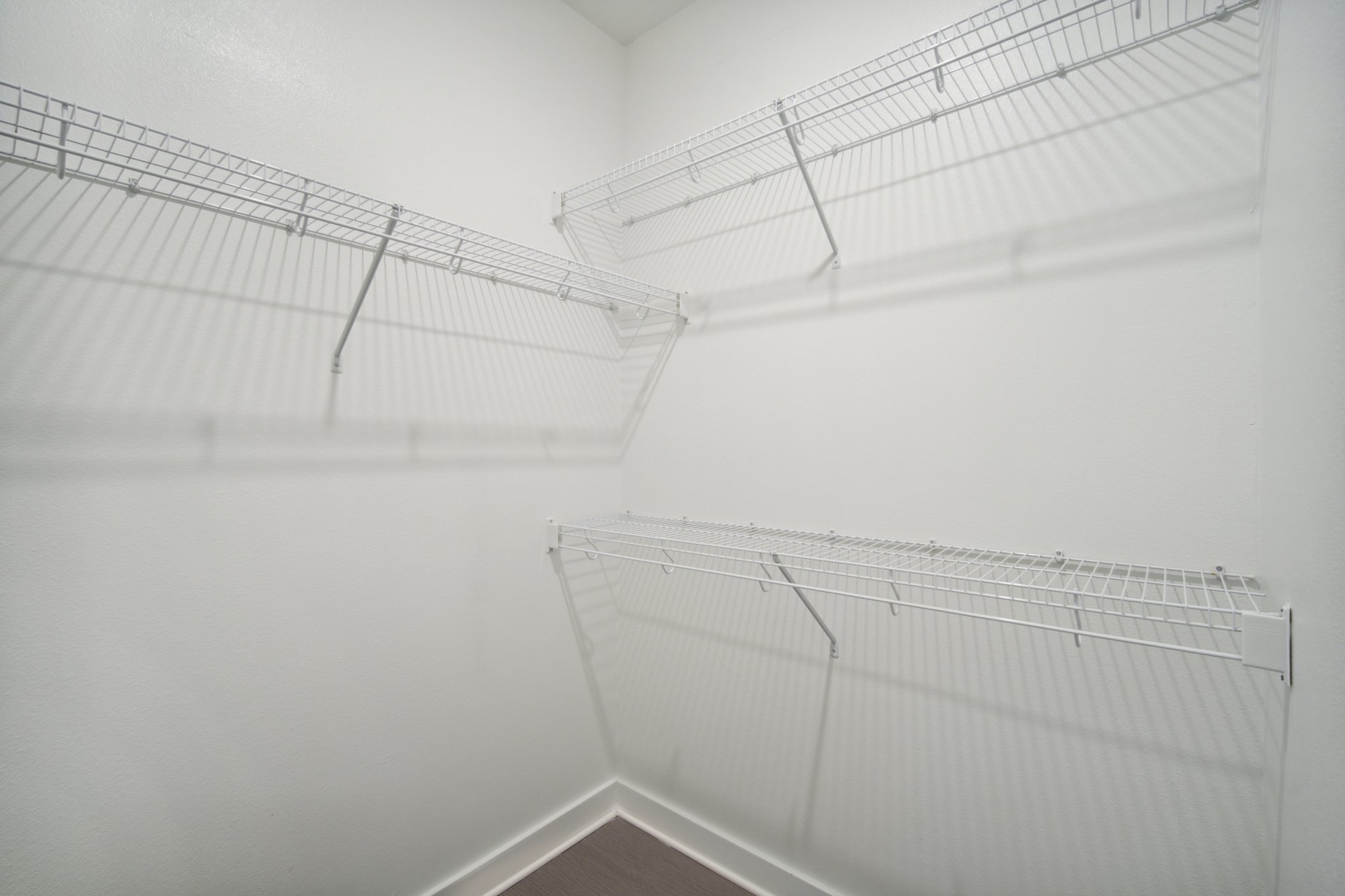 Thornton Rd 2307-027.jpg