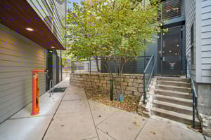 Thornton Rd 2307-002.jpg