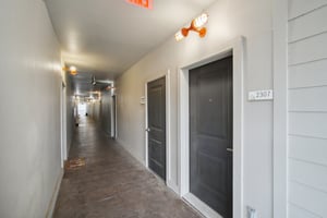 Thornton Rd 2307-004.jpg