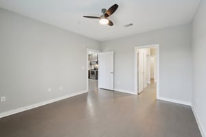 Thornton Rd 2307-022.jpg